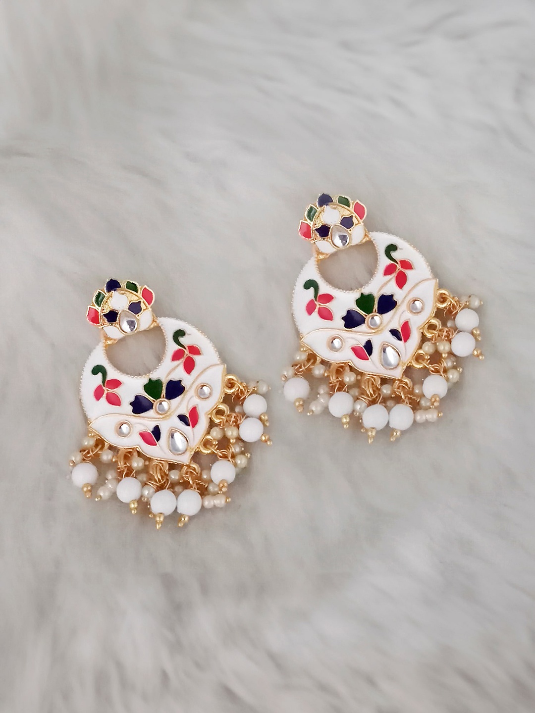 

Yellow Chimes Gold Plated Chandbalis Earrings