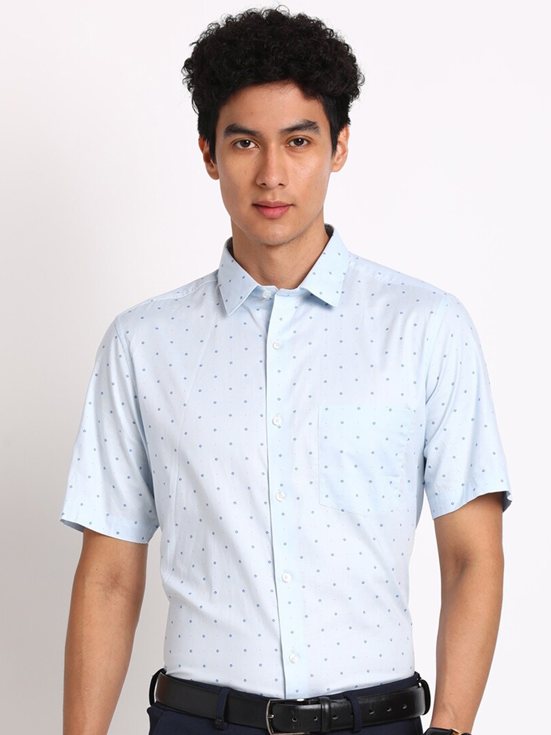 

Turtle Standard Micro Ditsy Printed Formal Pure Cotton Shirt, Blue