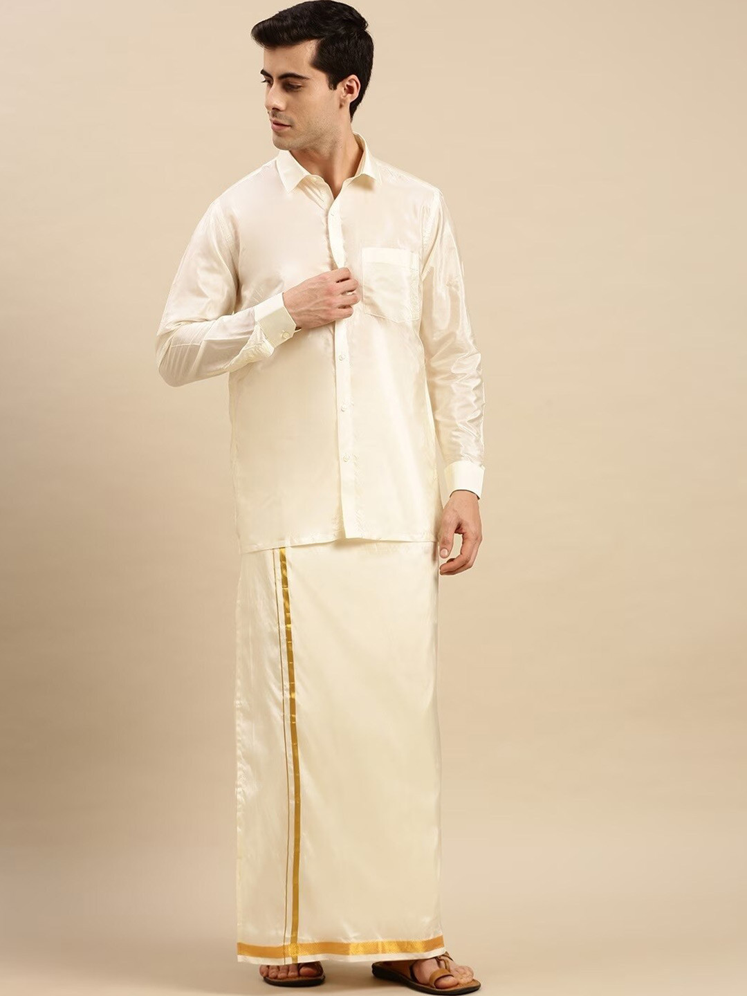

Ramraj Shirt Collar Long Sleeves Shirt & Veshti With Angavastram, Cream