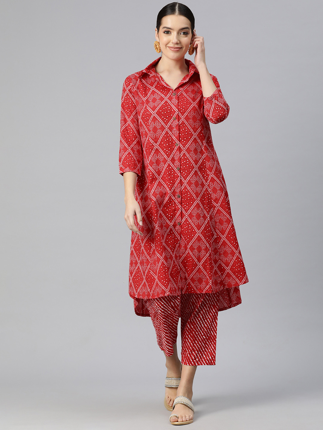 

Readiprint Women Bandhani Printed Panelled Pure Cotton Kurta with Trousers, Red