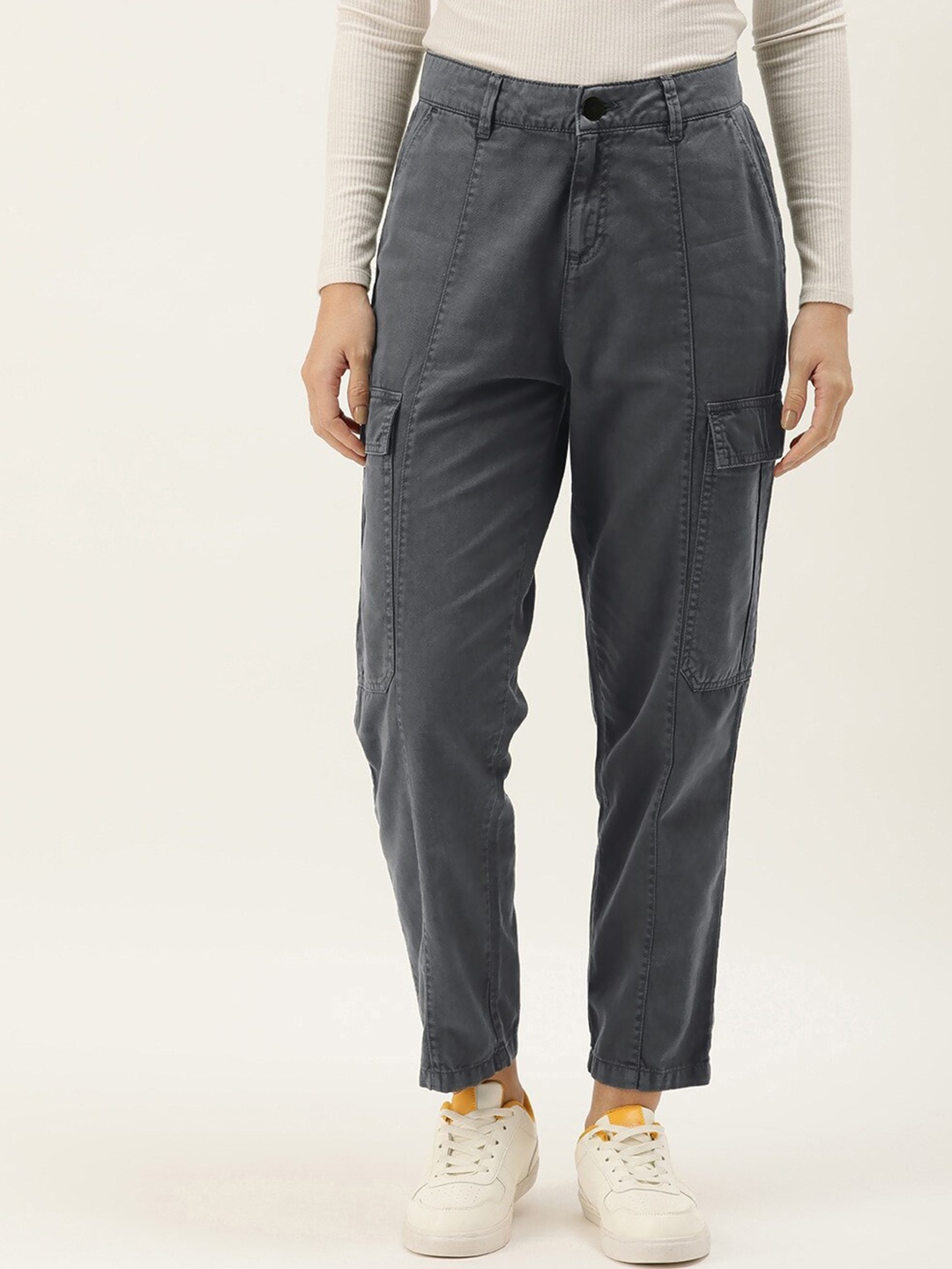 

IVOC Women Grey Cargos Trousers