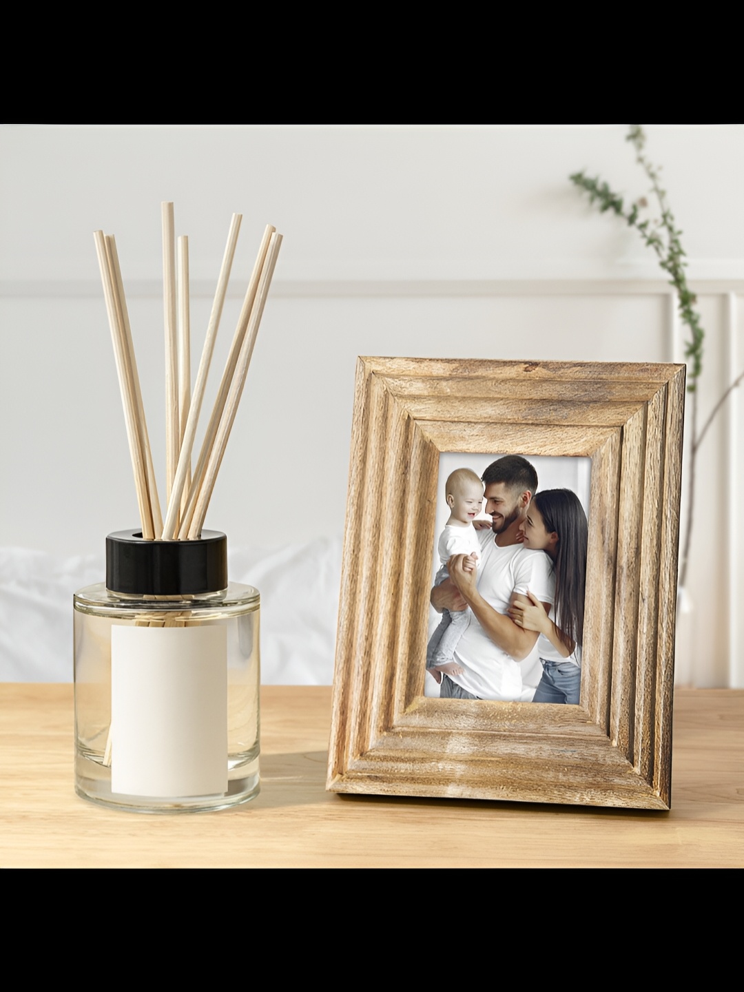 

House of Sajja Brown Wooden Table Photo Frame