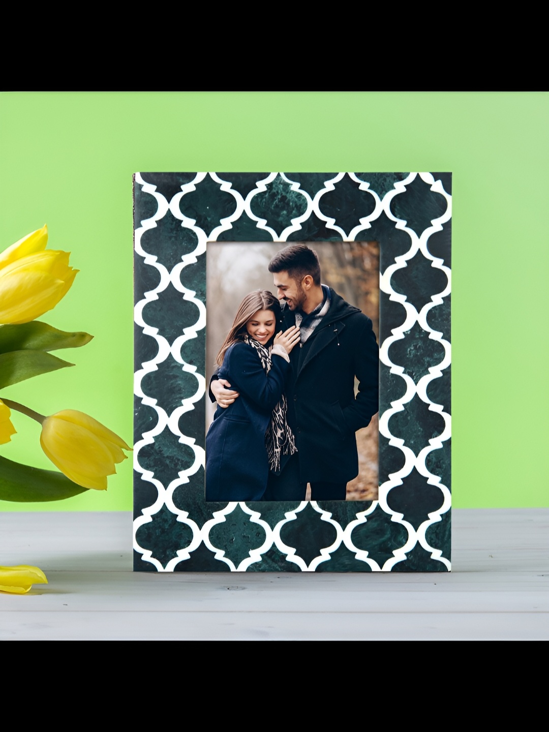 

House of Sajja Green Wooden Table Photo Frame