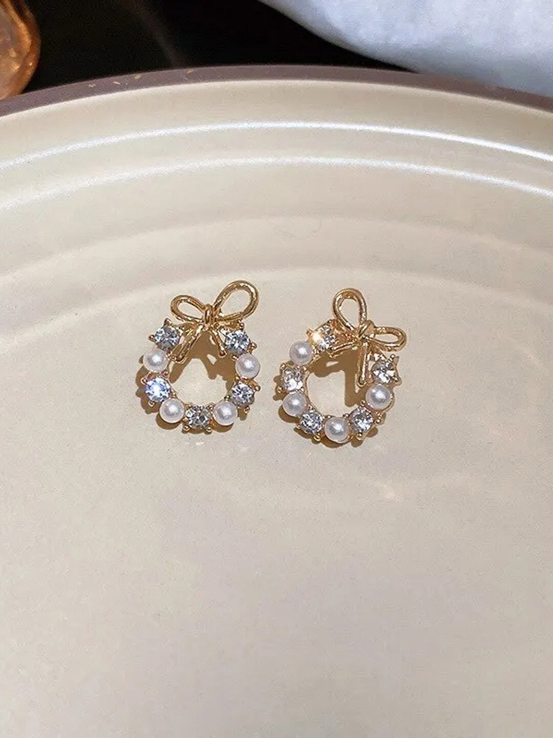 

VAGHBHATT Gold-Plated Rhinestone-Studded Circular Studs Earrings