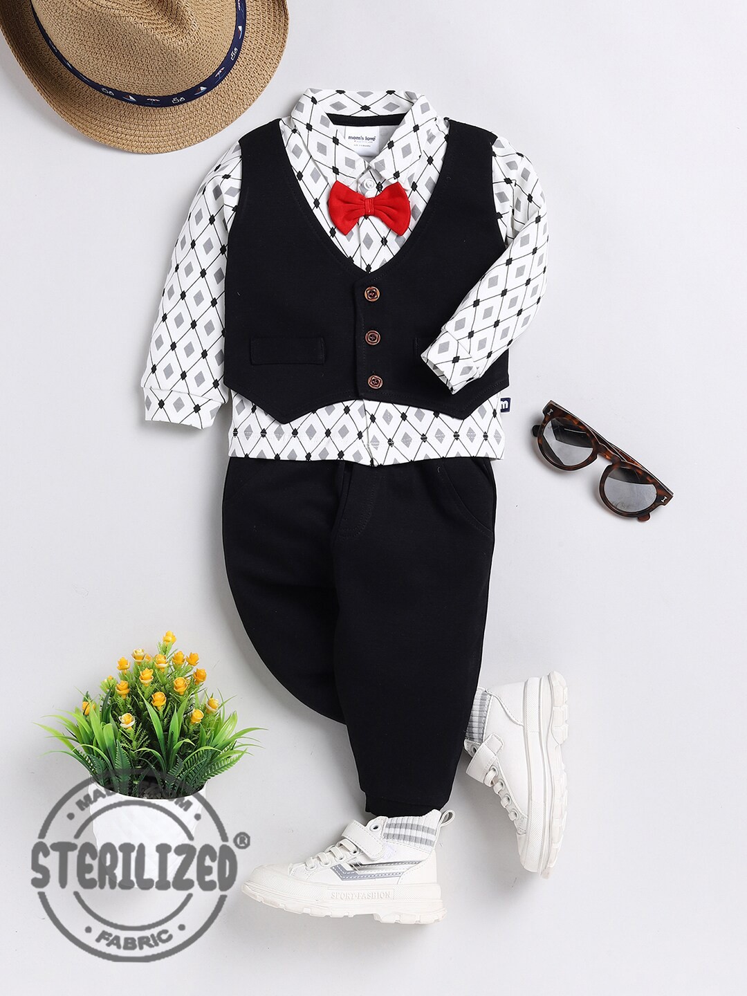 

Moms Love Infant Boys Cotton Single Breasted Three Pieces Suit, Black
