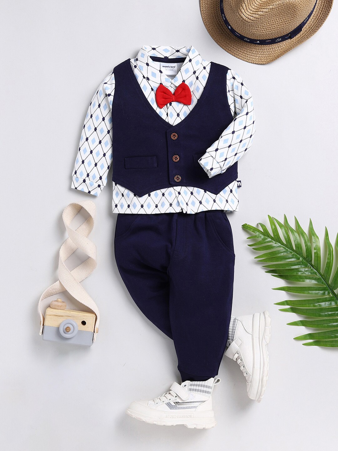 

Moms Love Infant Boys Printed Pure Cotton Shirt with Trousers & Waistcoat, Navy blue