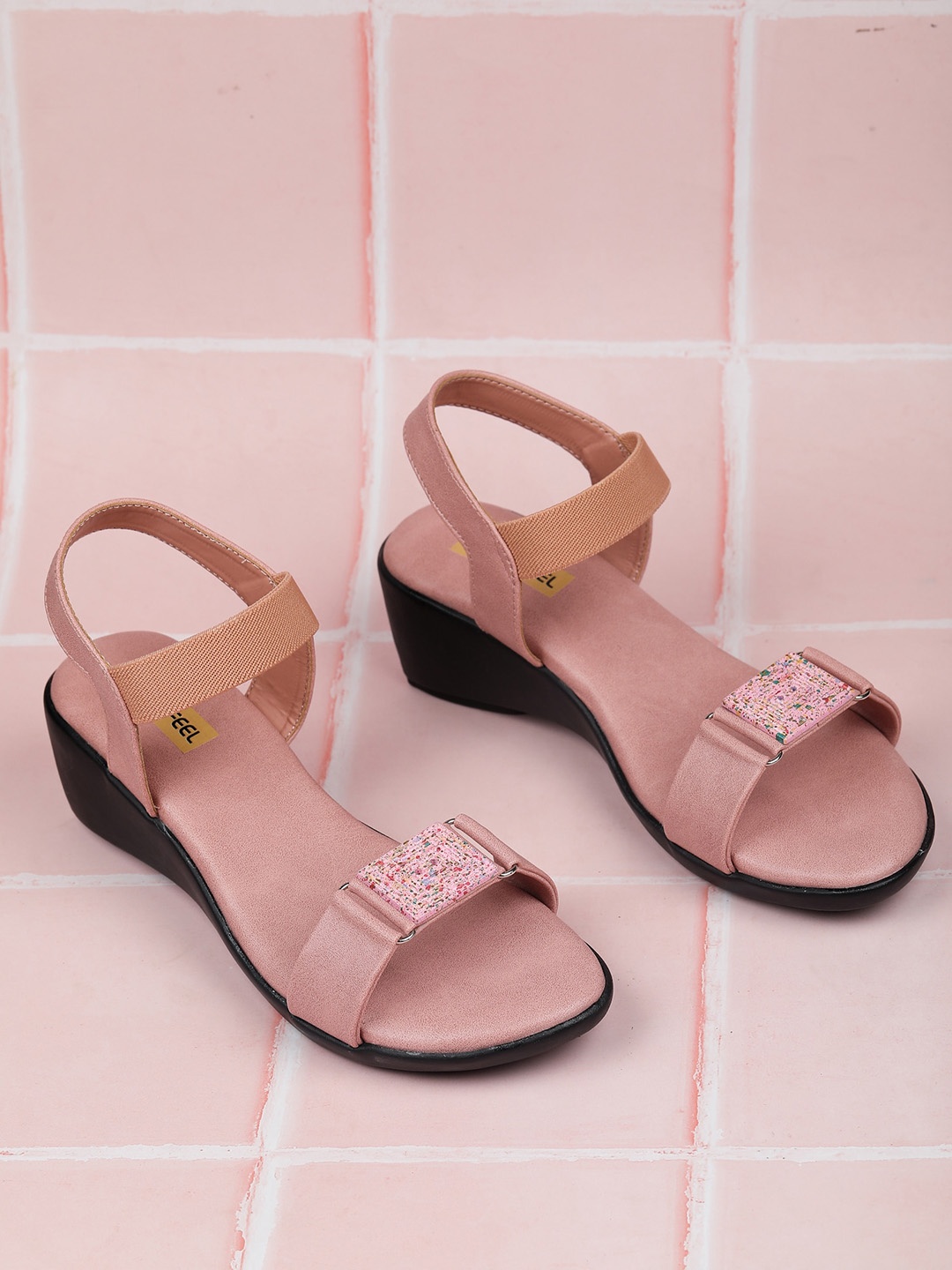 

Luxyfeel Printed Open Toe Wedges With Backstrap, Peach