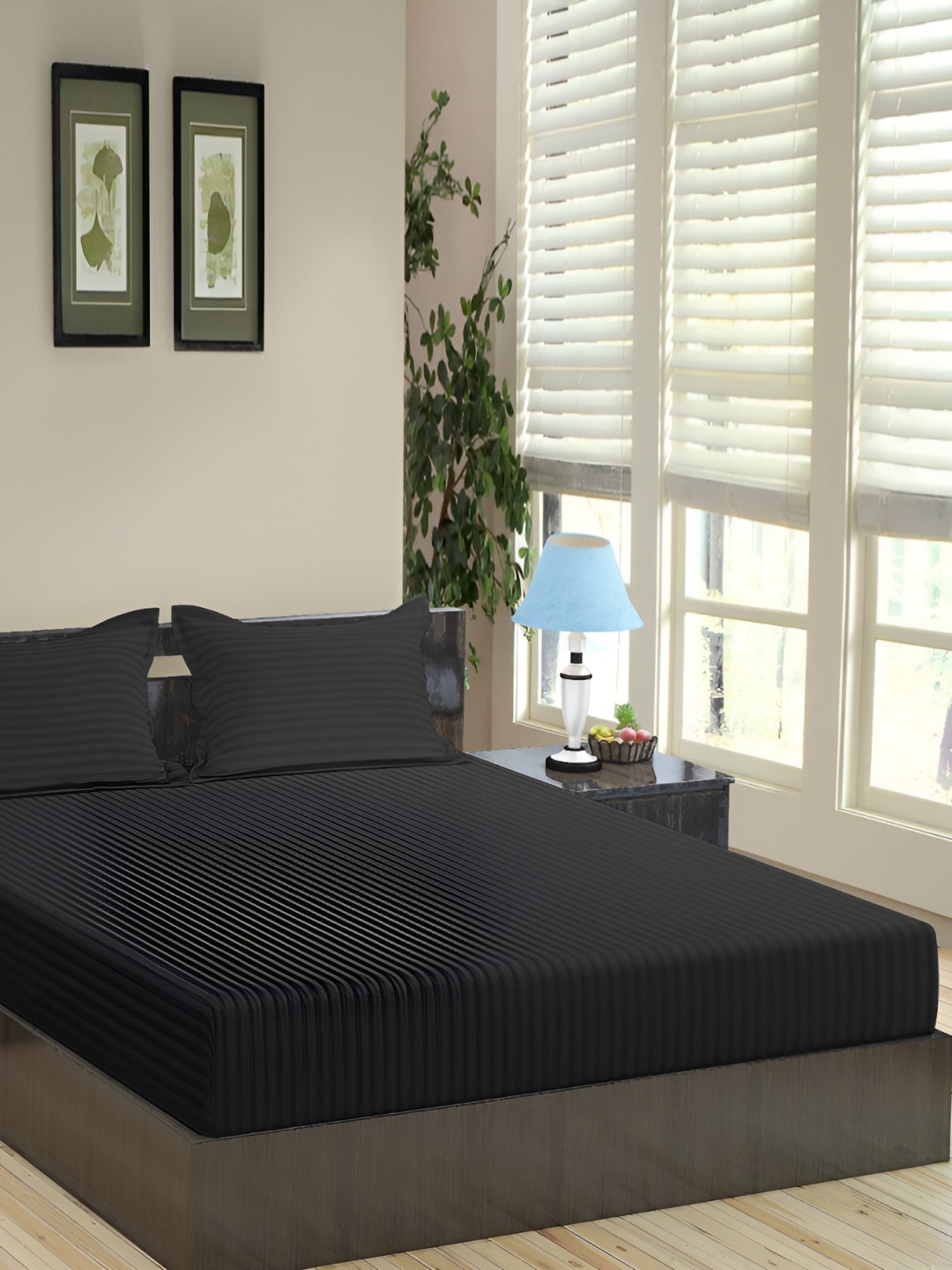 

HOMECRUST Black Striped 180 TC Queen Fitted Bedsheet With 2 Pillow Covers