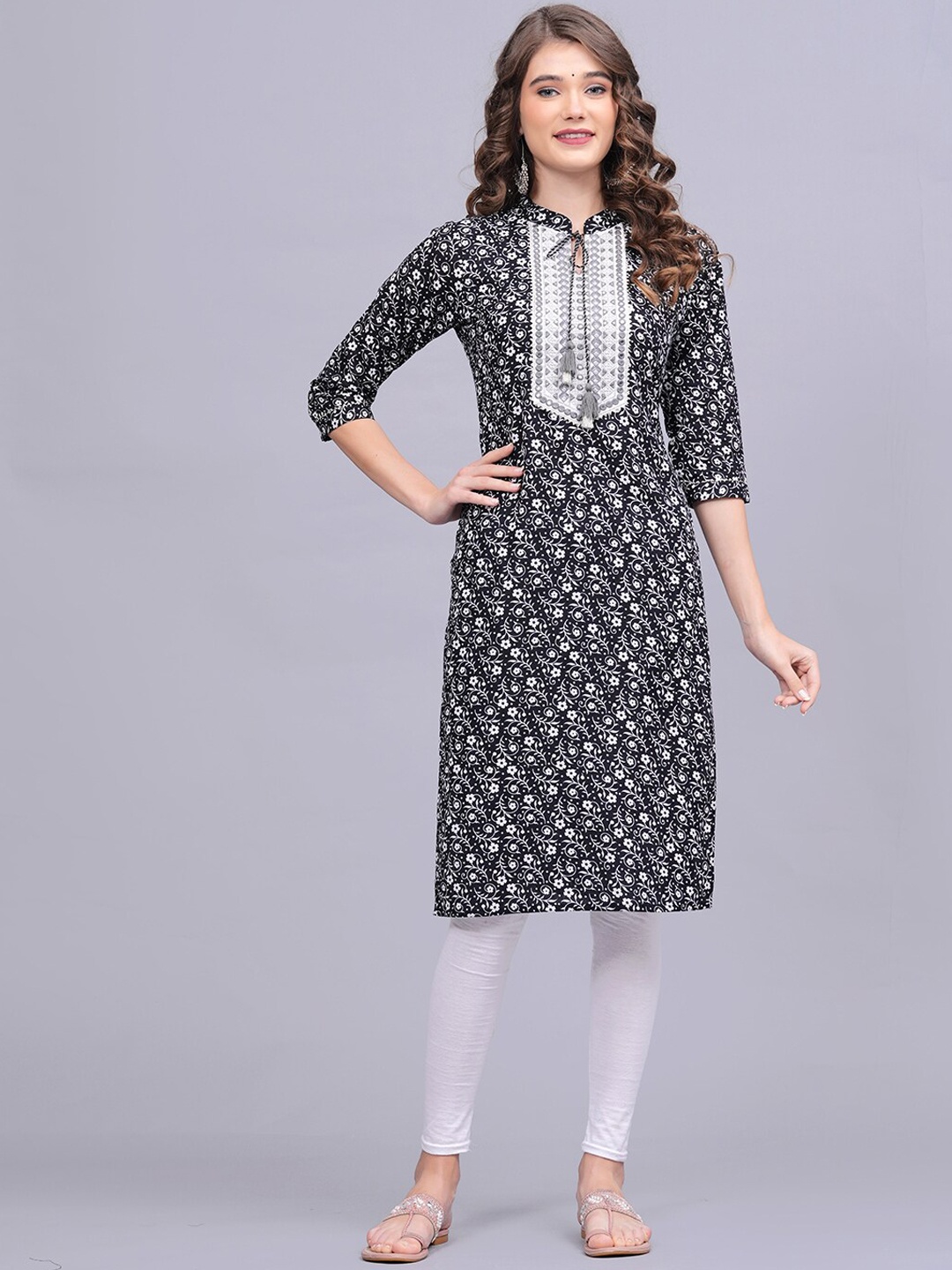 

HIGHLIGHT FASHION EXPORT Ethnic Motifs Printed Mirror Work Cotton Straight Kurta, Black