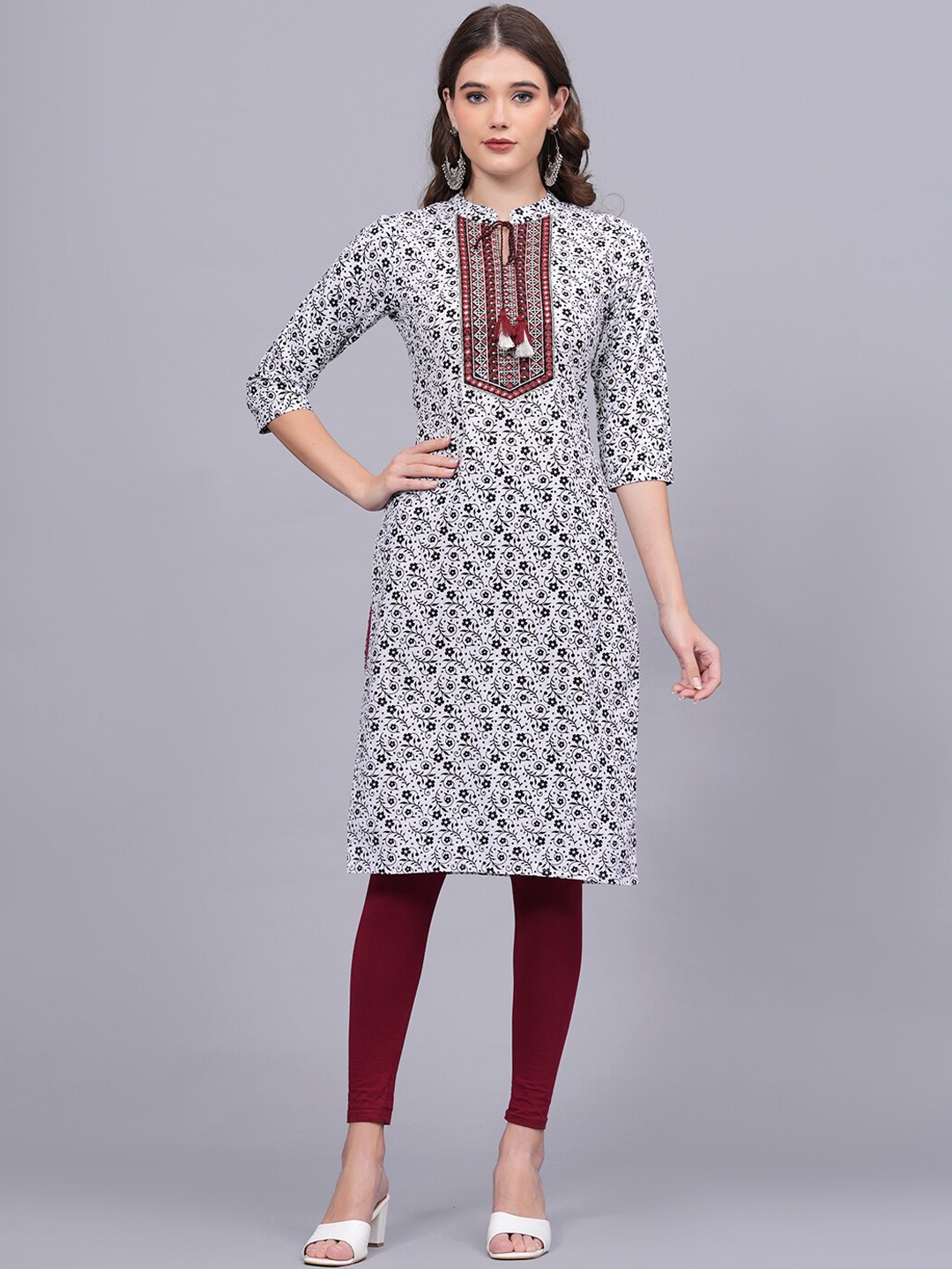 

HIGHLIGHT FASHION EXPORT Ethnic Motifs Printed Mirror Work Cotton Straight Kurta, White