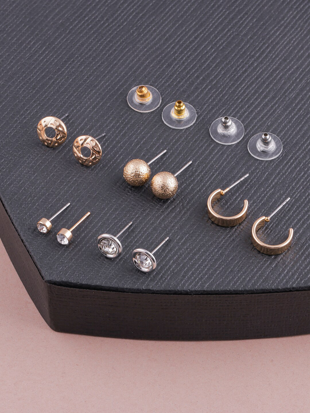 

DressBerry Set Of 5 Gold Plated Studs Earrings