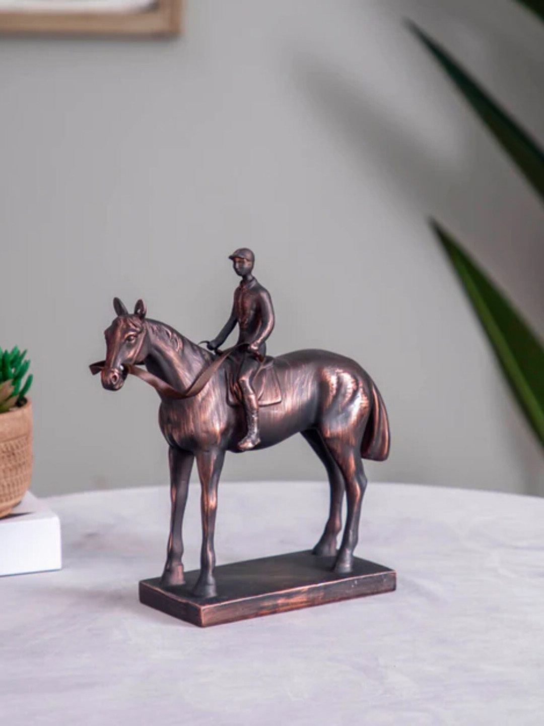 

THEDECORKART Bronze Toned Figurine Showpiece