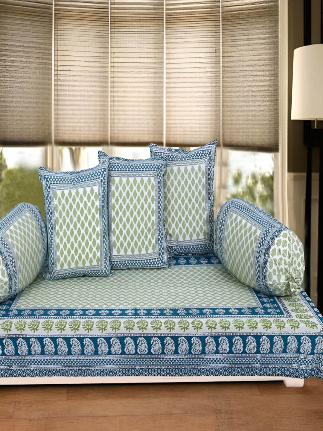 

Texstylers 6PCs Green & White Floral Cotton Jaipuri Printed Diwan Set