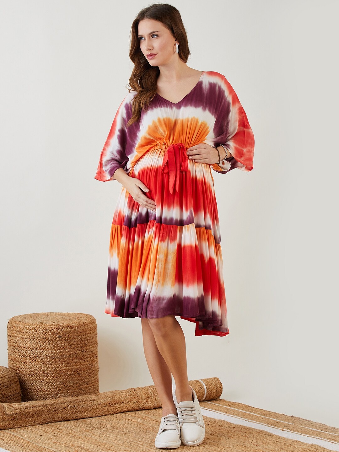 

The Kaftan Company White Tie and Dyed Flared Sleeve Maternity Fit & Flare Dress