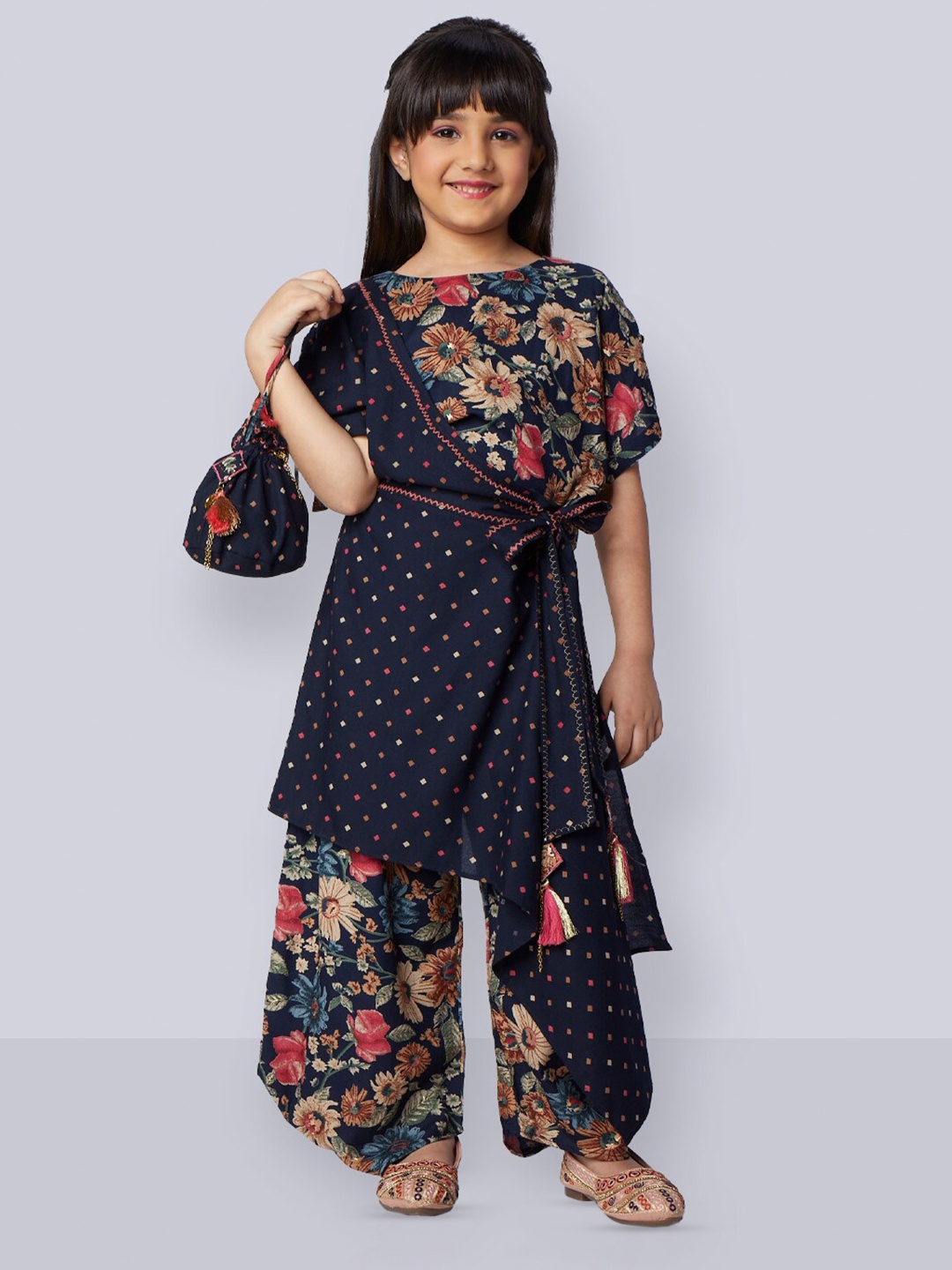 

Peppermint Girls Printed Kurta Style Top with Pyjamas, Navy blue