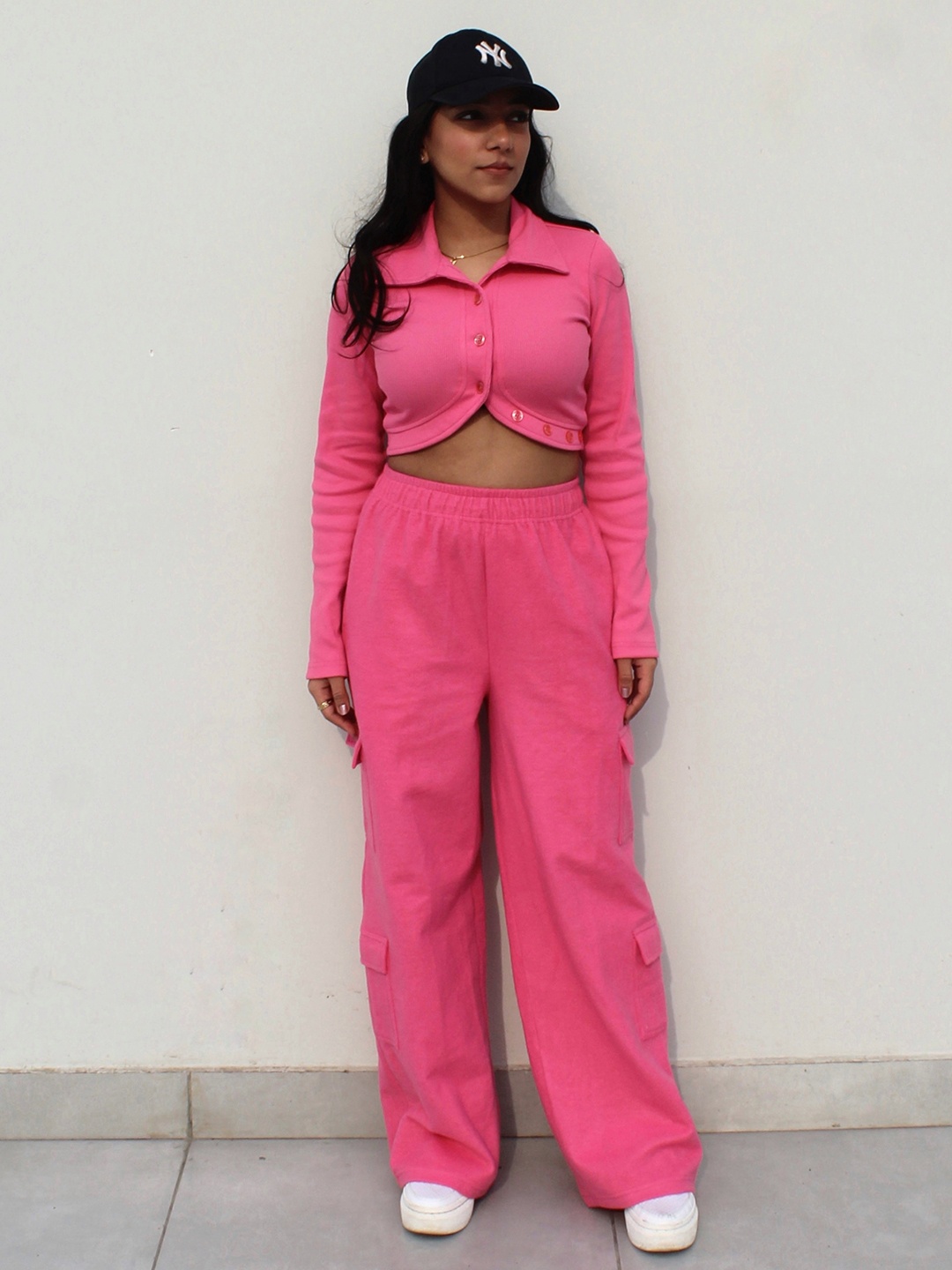 

Obleka Cotton Fleece Crop Shirt With Flared Trousers Co-Ords, Pink