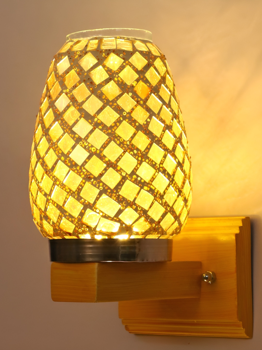 

Afast Gold Toned Textured Contemporary Glass Wall Lamp
