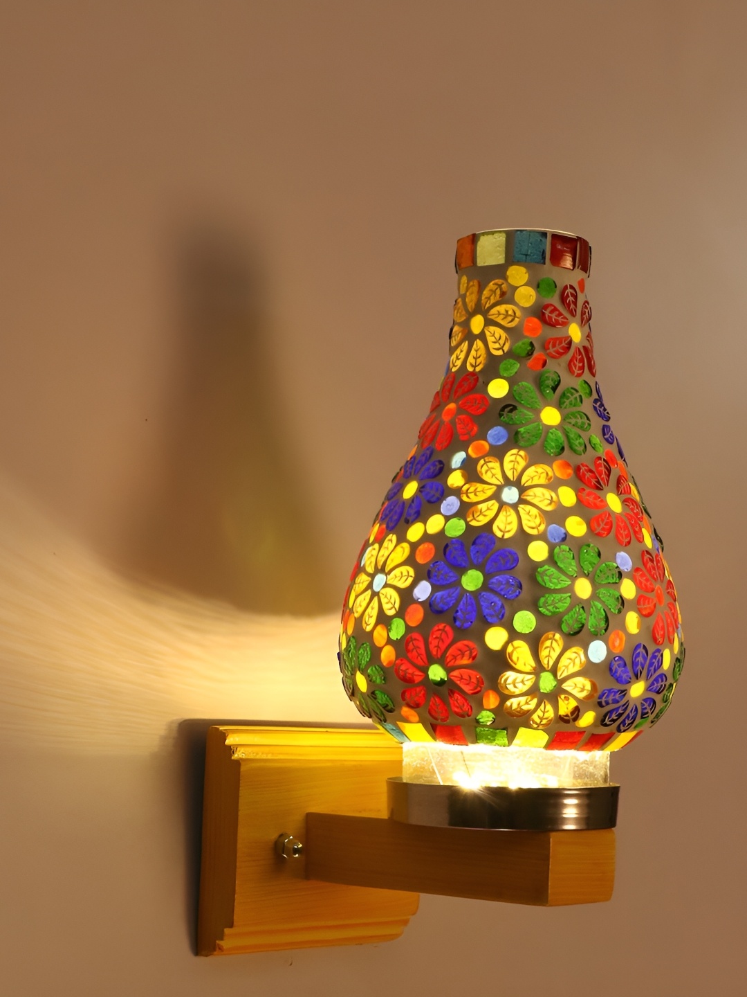 

Afast Brown & White Printed Abstract Shaped Glass Wall Lamp