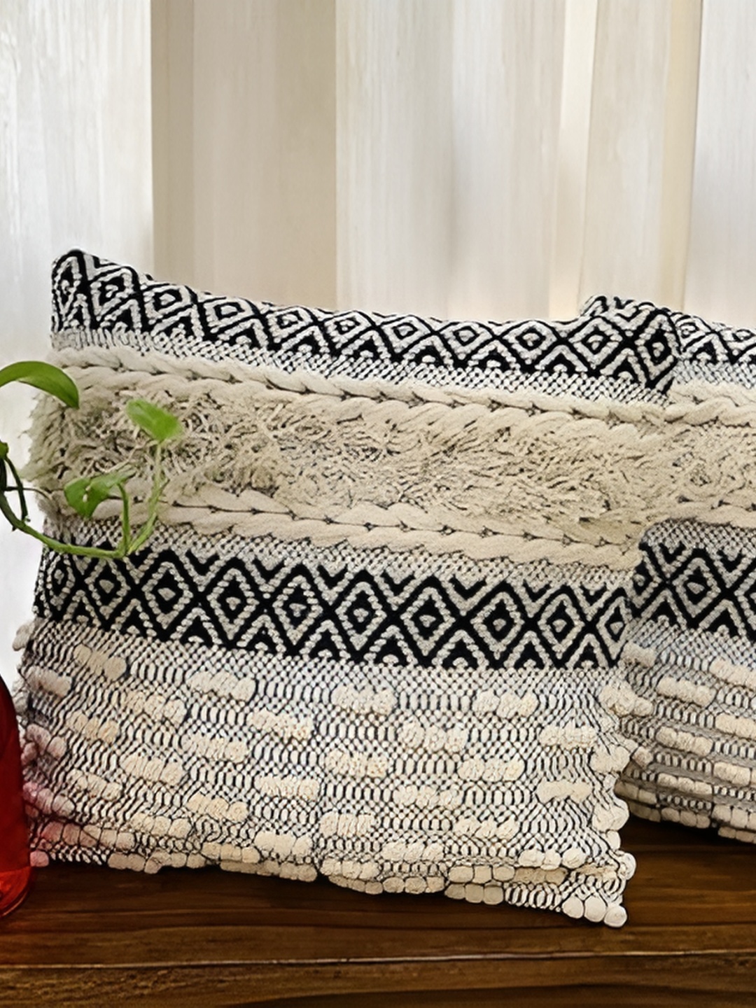

Textile and Beyond Black & Off White 3 Pieces Abstract Cotton Square Cushion Covers