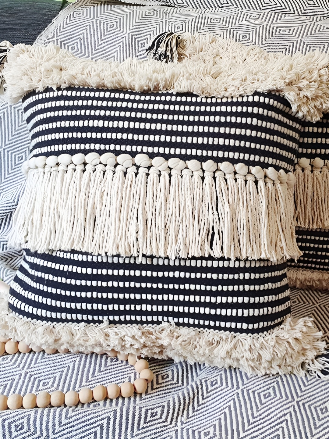 

Textile and Beyond Black & Off White 4 Pieces Geometric Cotton Square Cushion Covers