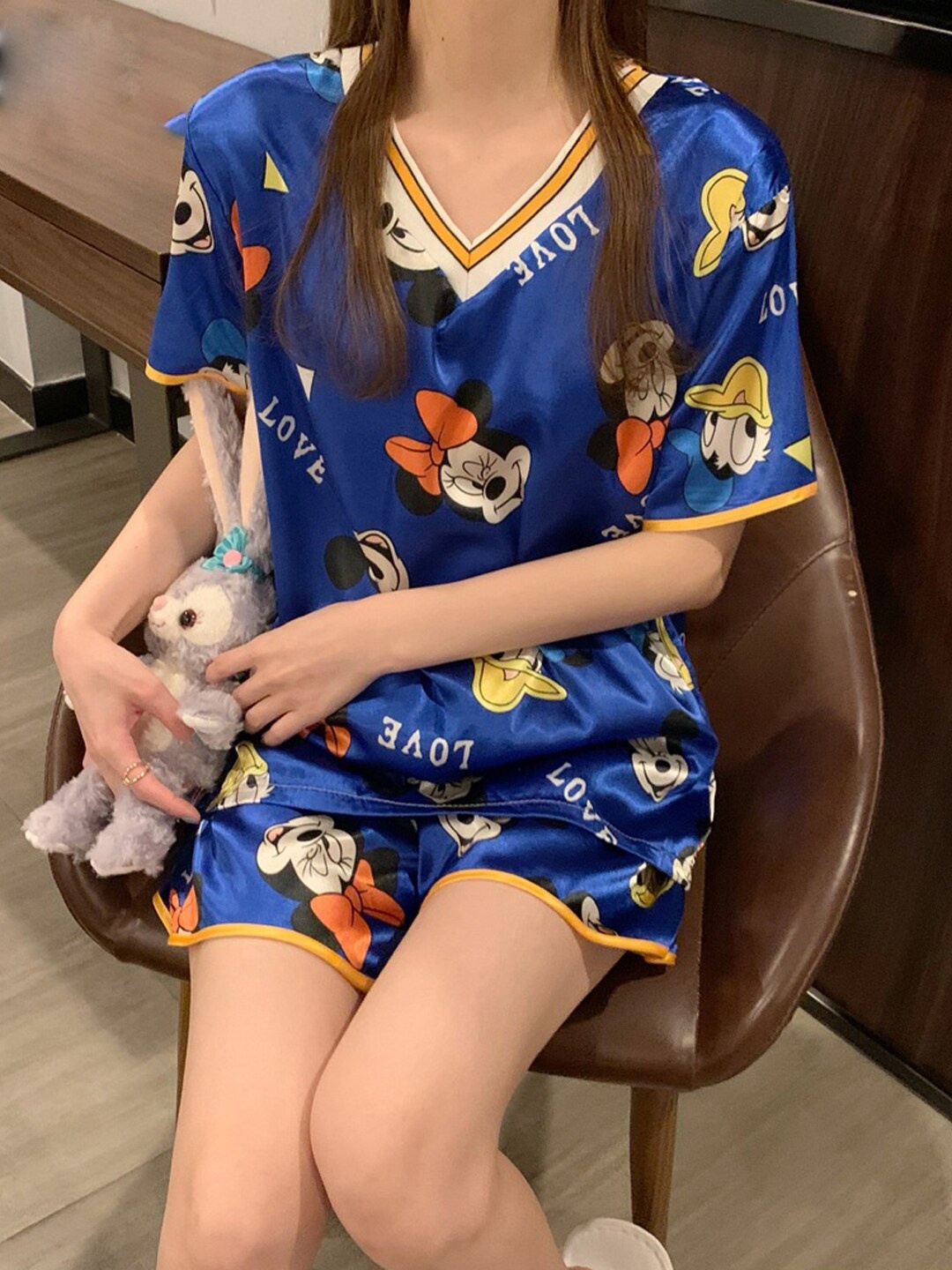

VAGHBHATT Mickey & Donald Printed Satin T-shirt & Shorts, Blue