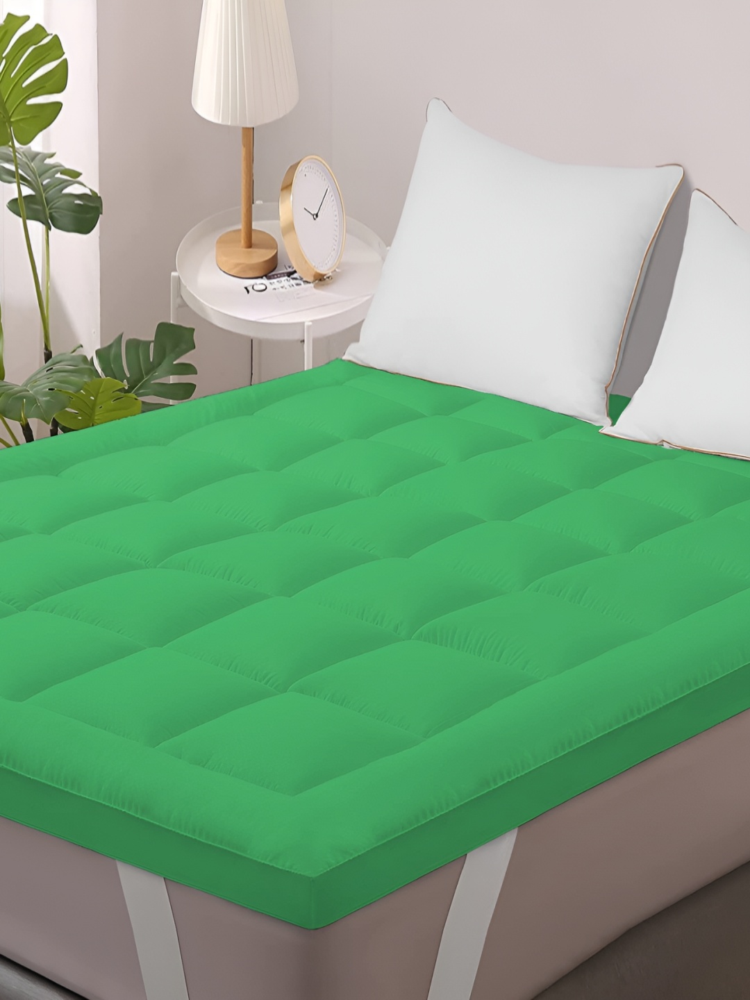 

LINENOVATION Green Quilted Breathable Mattress Protector