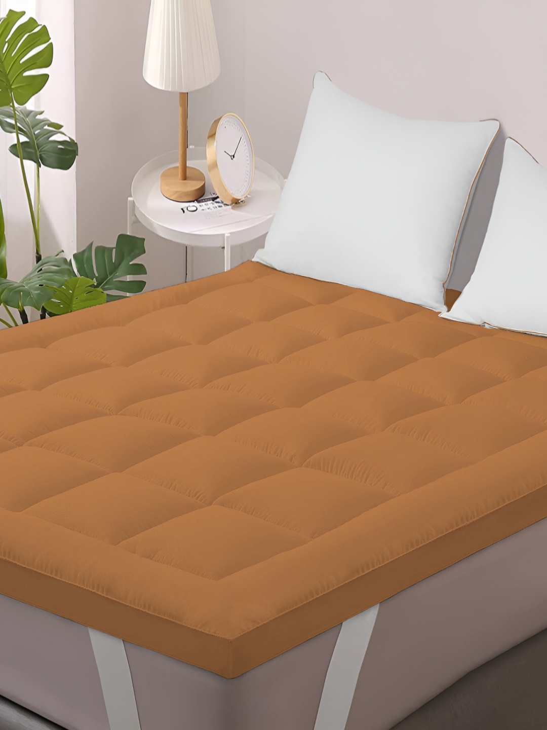 

LINENOVATION Coffee Brown Breathable Quilted Mattress Protector