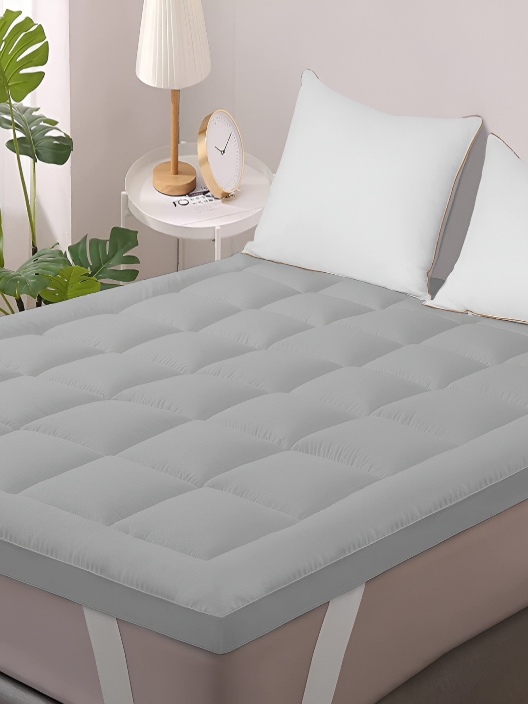 

LINENOVATION Grey Melange Quilted Breathable Mattress Protector