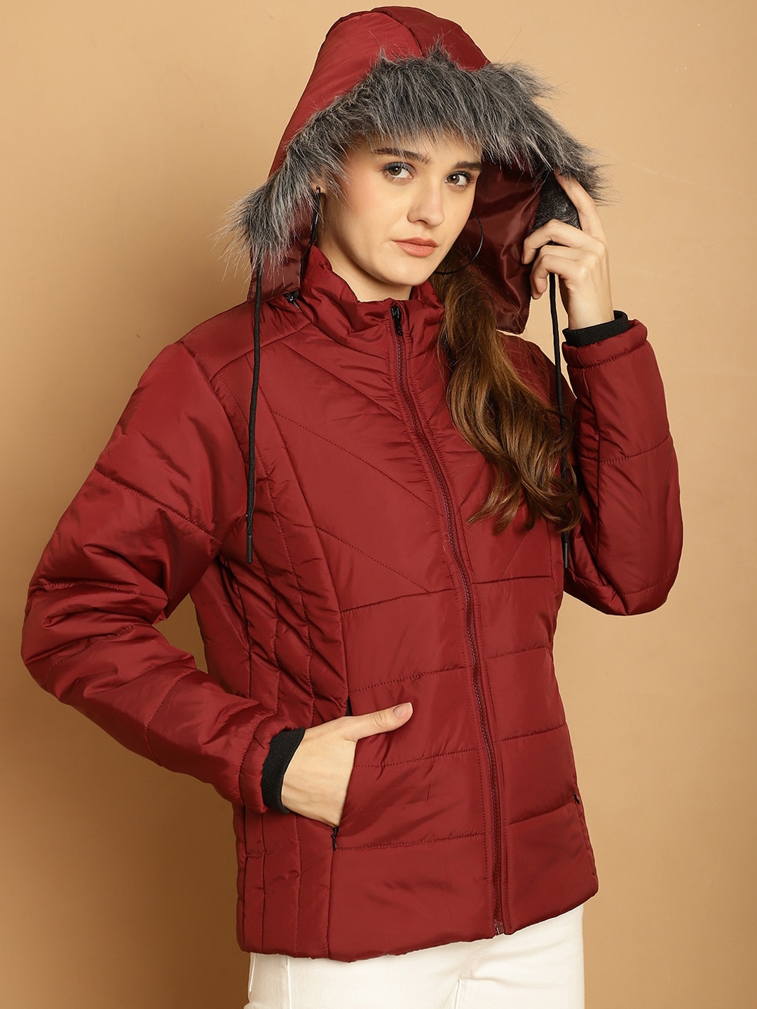 

WELL QUALITY Hooded Puffer Jacket, Maroon