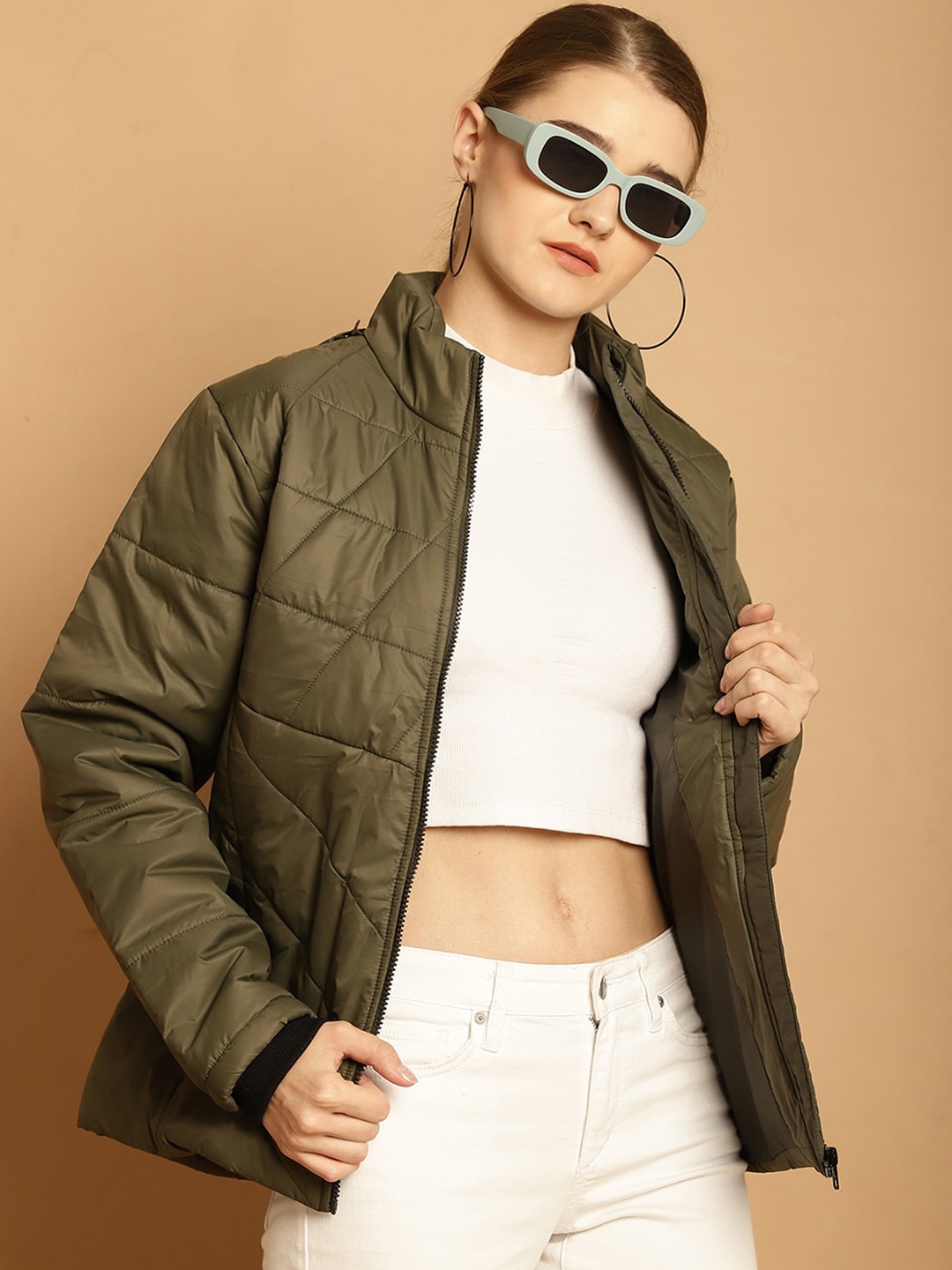 

WELL QUALITY Lightweight Long Sleeves Hooded Outdoor Dri-FIT Puffer Jacket, Olive