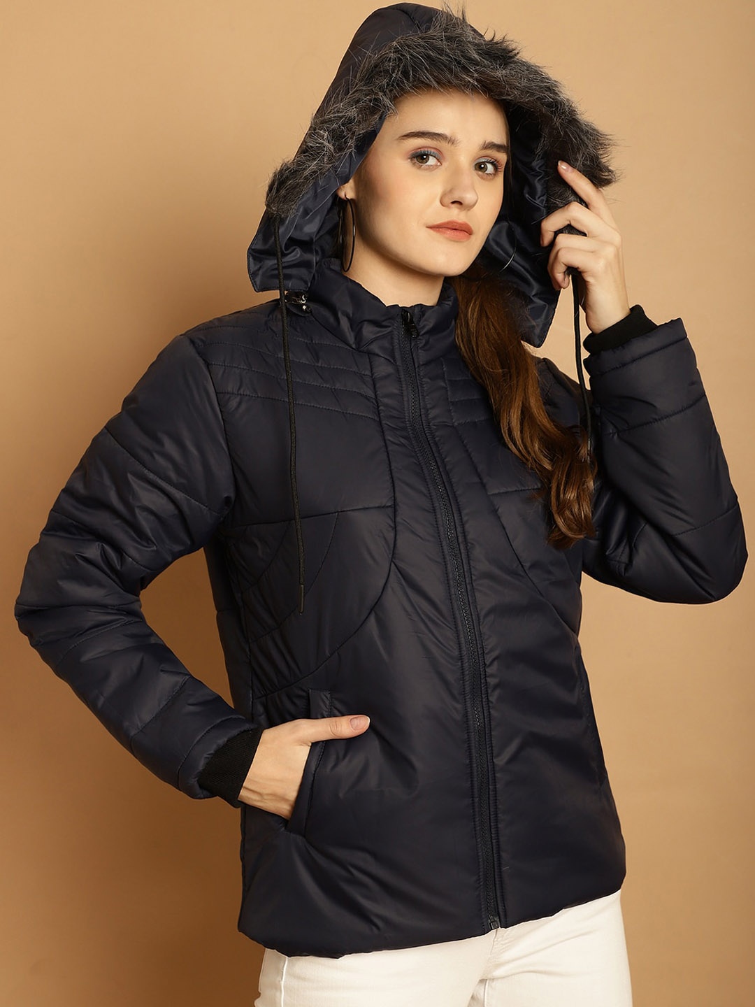 

WELL QUALITY Hooded Lightweight Dri-FIT Puffer Jacket, Navy blue