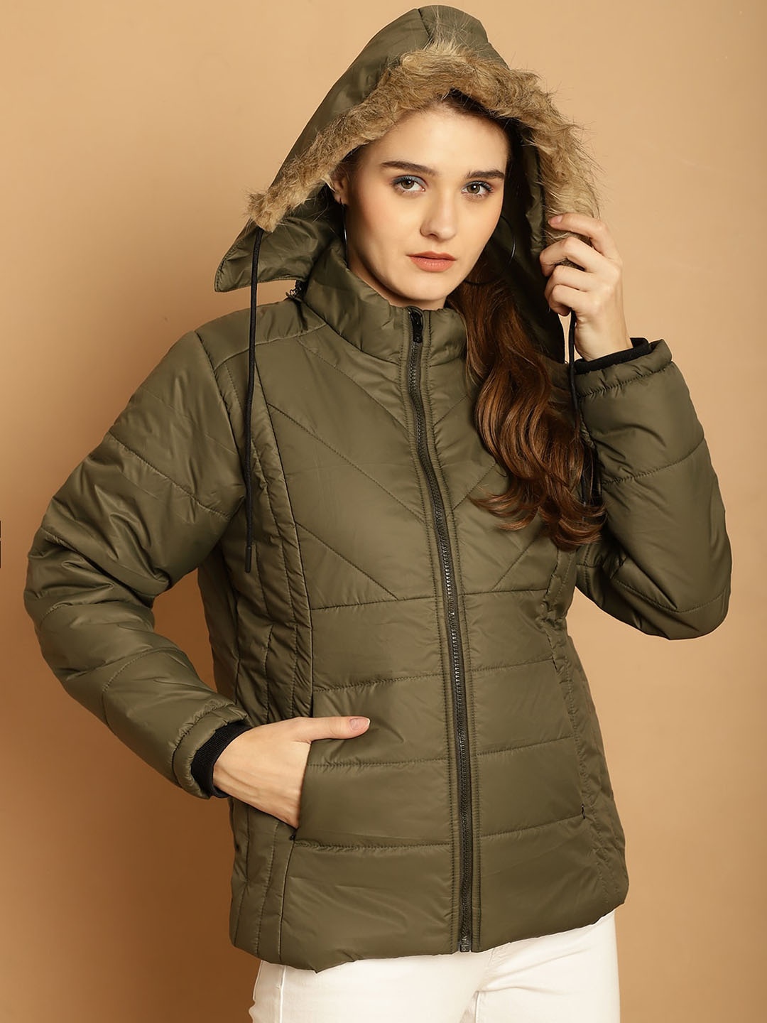 

WELL QUALITY Hooded Puffer Jacket, Olive