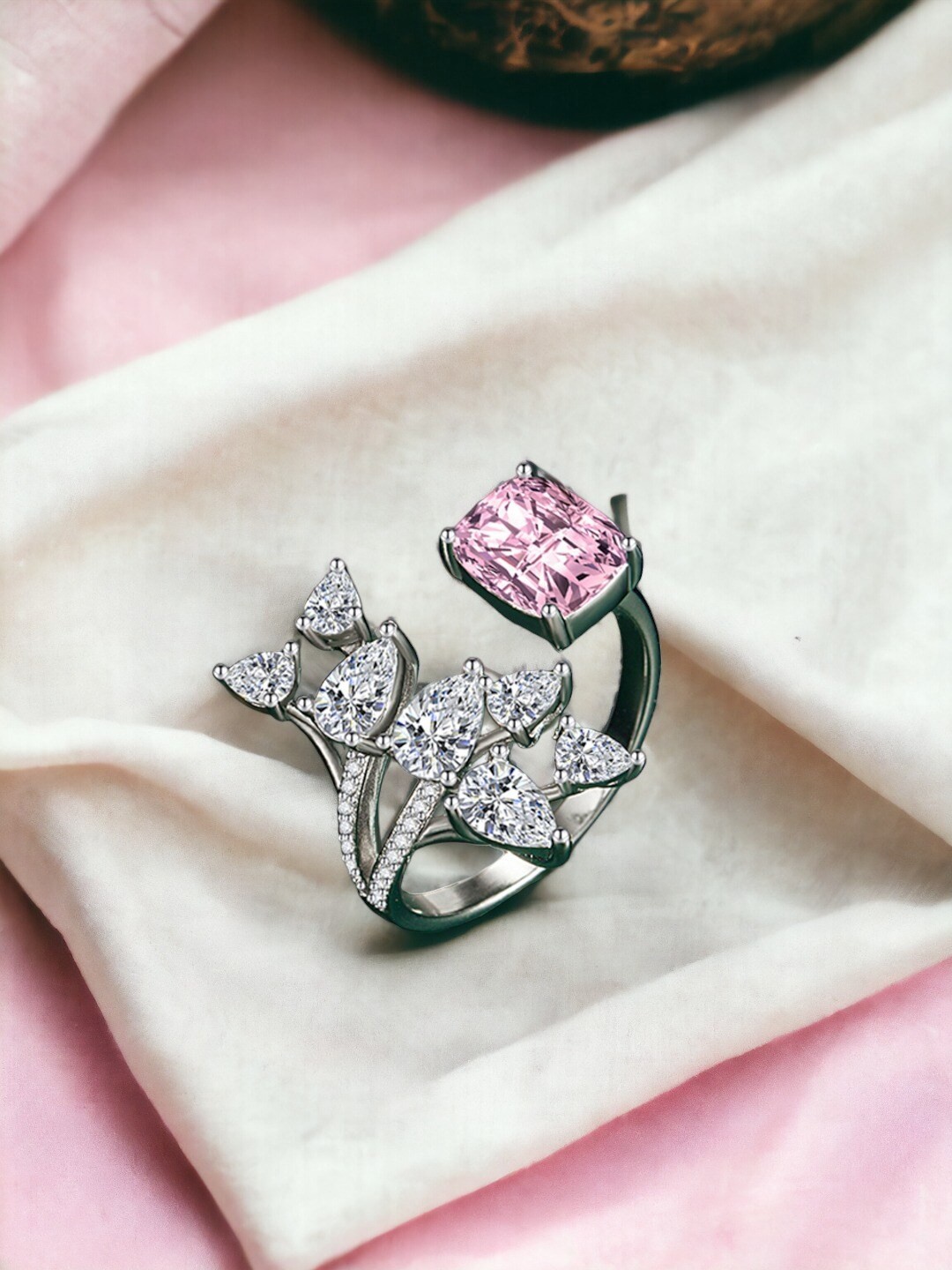 

Designs & You Silver Plated Adjustable Finger Ring