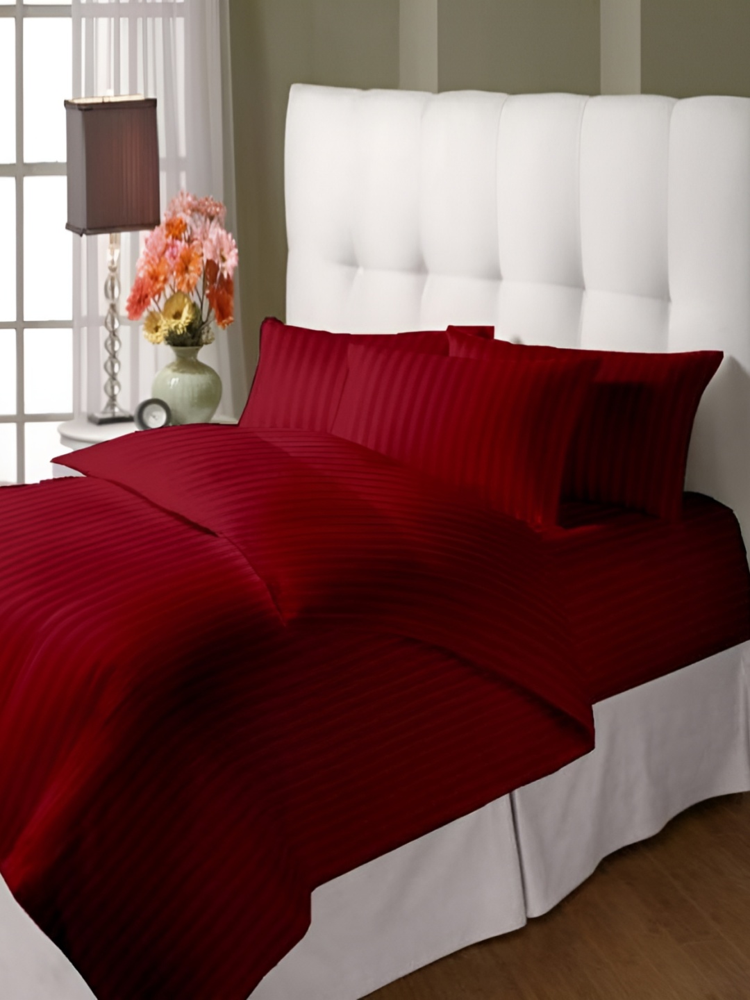 

LINENOVATION Red Striped Cotton King Size Duvet Cover