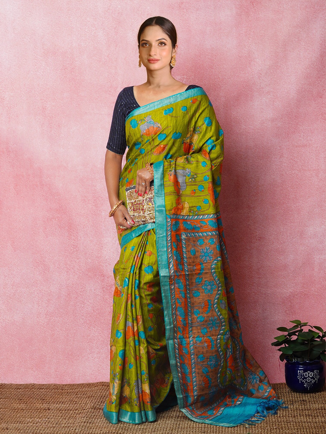 

Unnati Silks Ethnic Motifs Printed Pure Silk Handloom Tussar Saree, Green