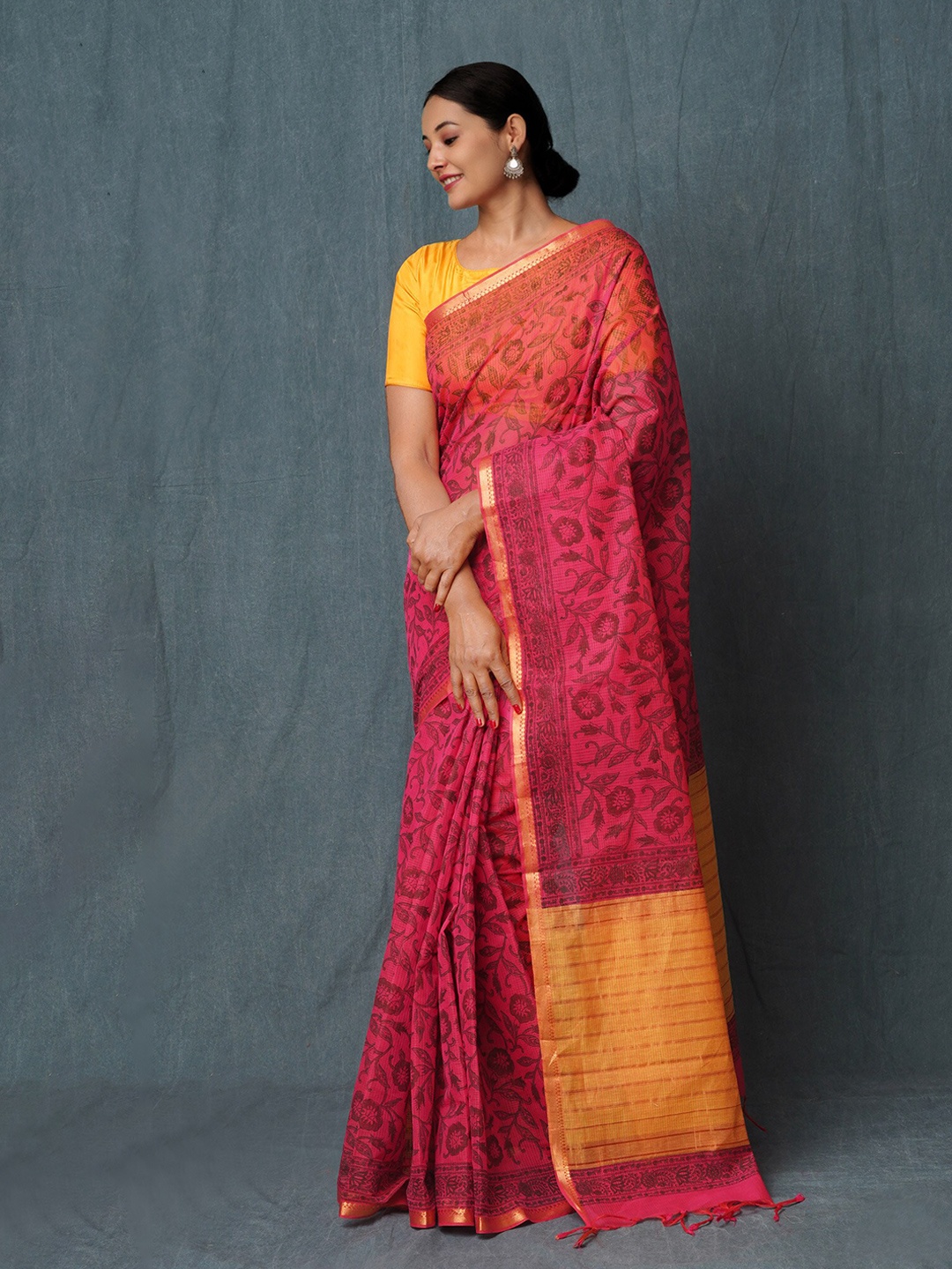 

Unnati Silks Floral Printed Pure Cotton Mangalagiri Saree, Pink