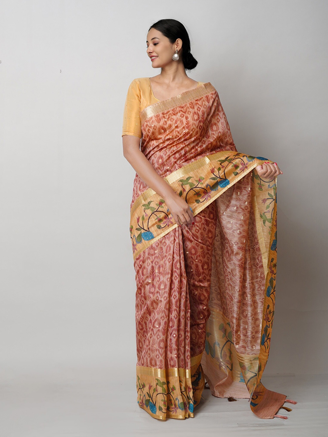 

Unnati Silks Ethnic Motifs Printed Banarasi Saree, Peach