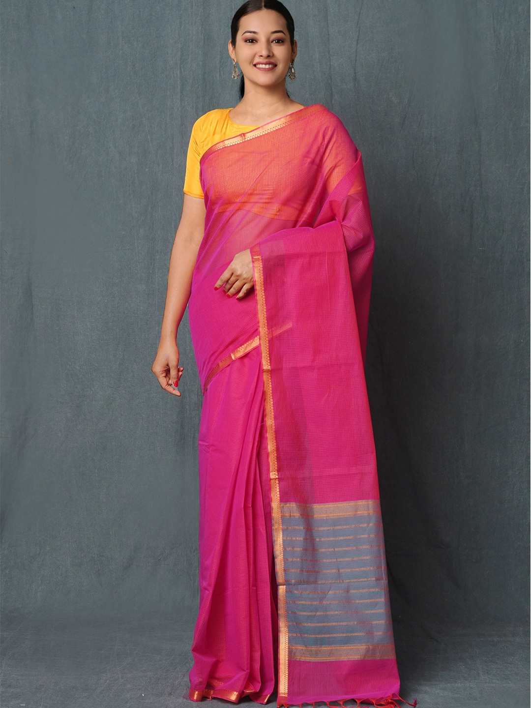 

Unnati Silks Checked Woven Design Pure Cotton Mangalagiri Saree, Pink