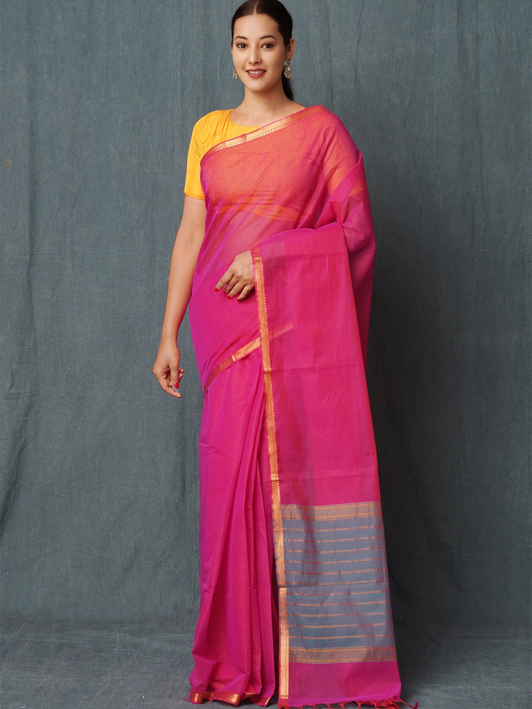 

Unnati Silks Woven Design Pure Cotton Handloom Mangalagiri Saree, Pink