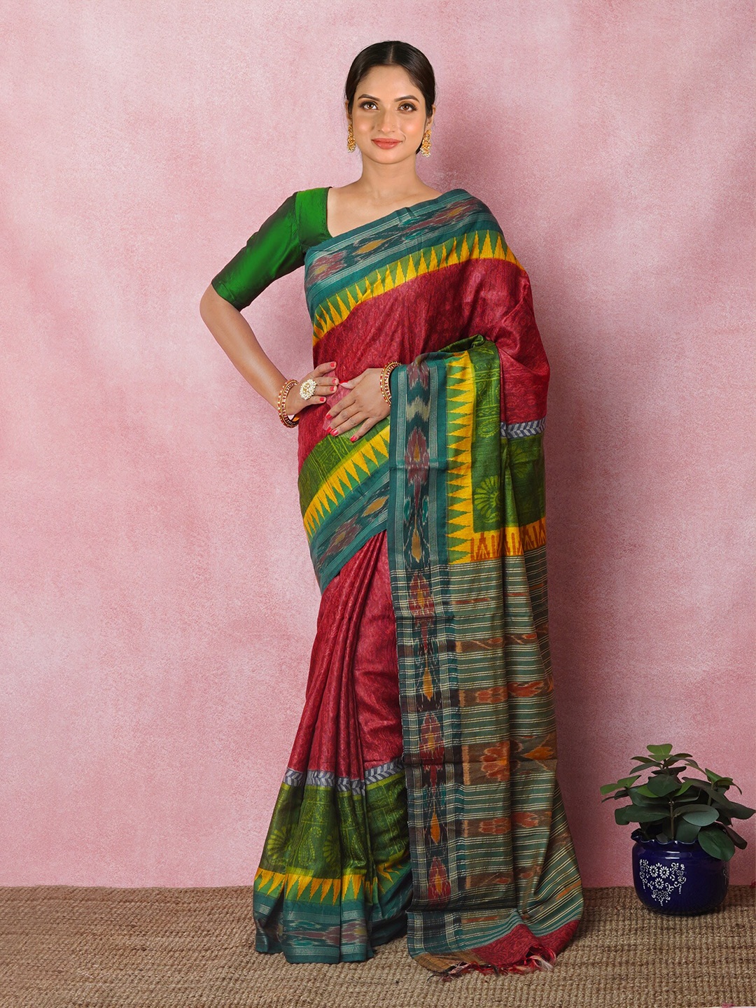 

Unnati Silks Ethnic Motifs Printed Pure Silk Tussar Saree, Burgundy
