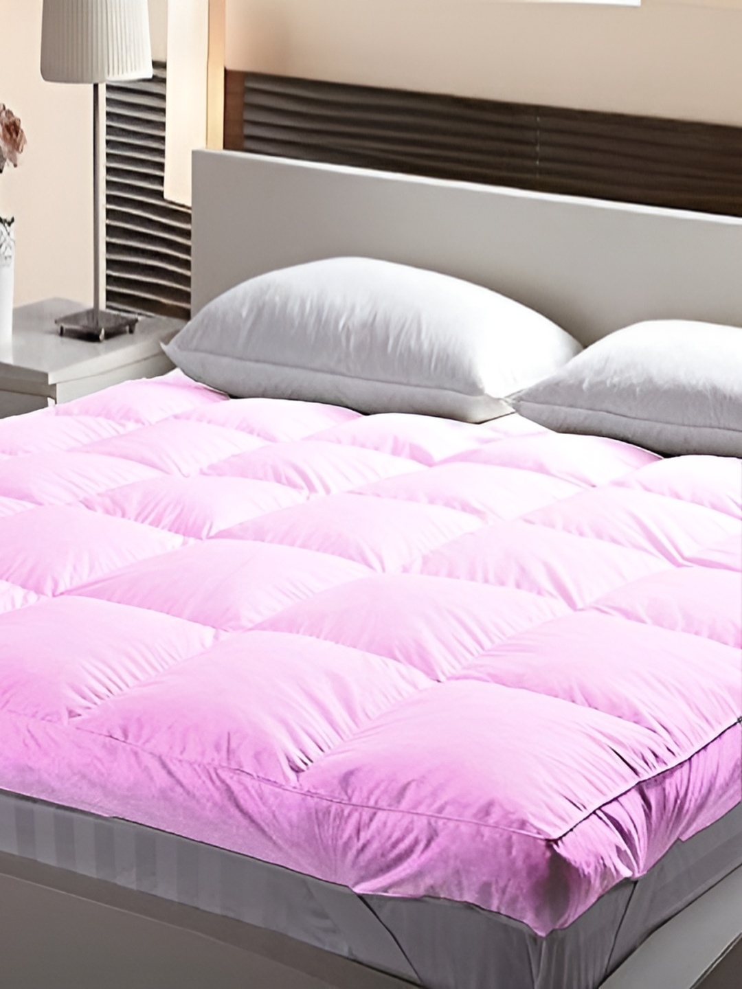 

LINENOVATION Pink Breathable Mattress Protector