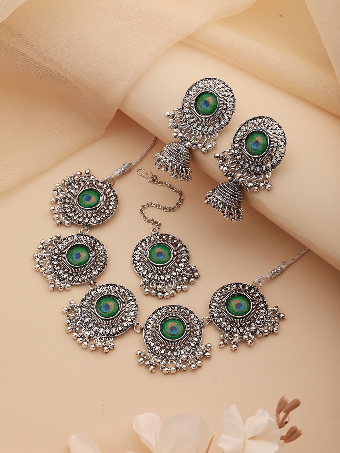 

Aadvik Designs Silver-Plated Beaded Necklace & Earrings Maang Tika