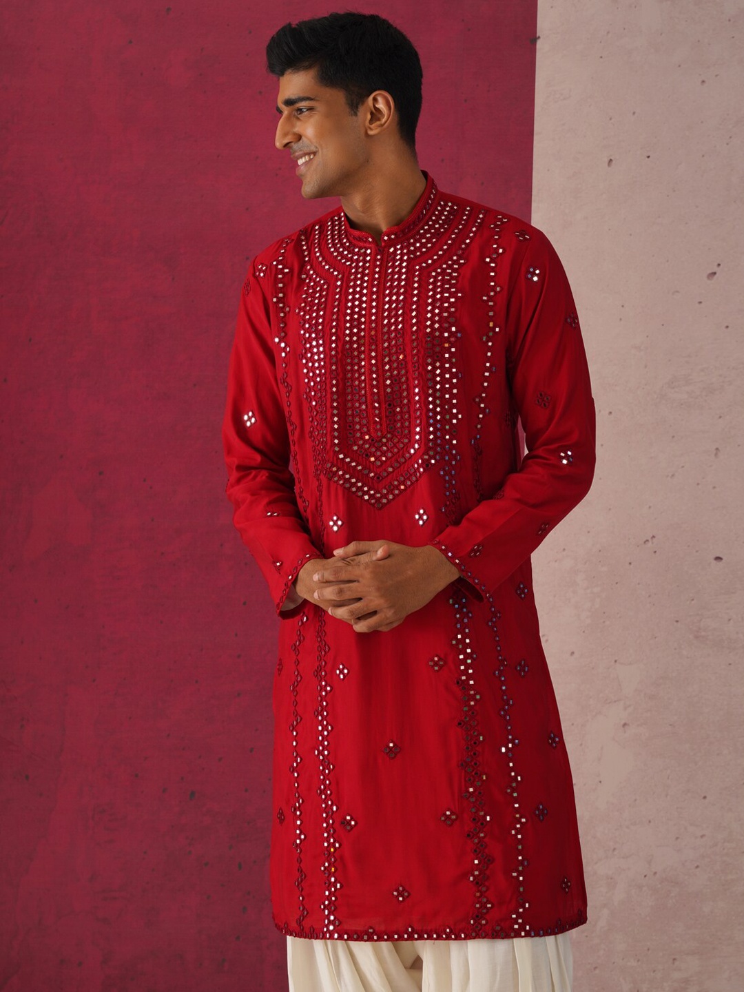 

KALPRAAG Embroidered Mirror Work Regular Kurta with Patiala & With Dupatta, Red