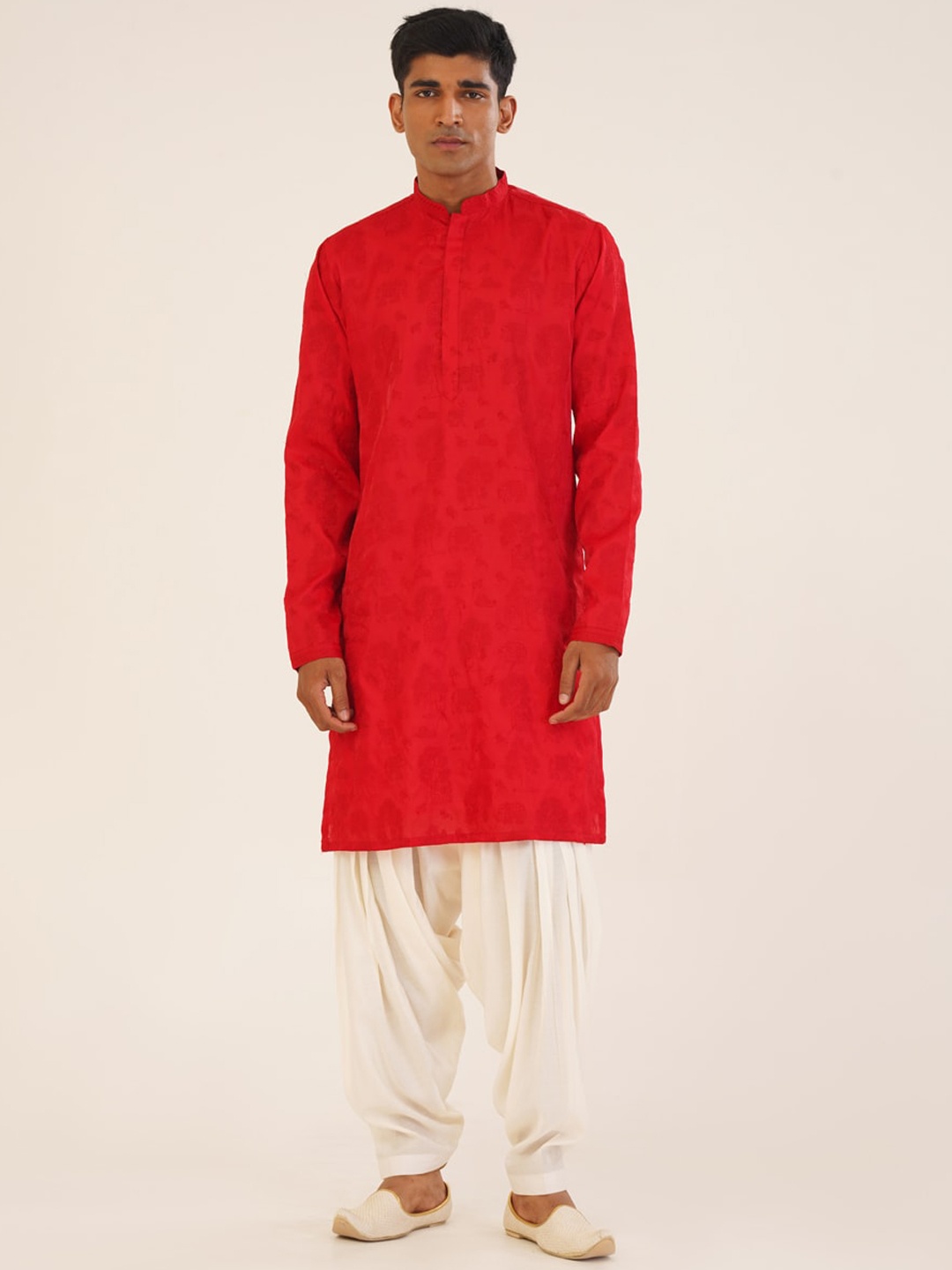 

KALPRAAG Ethnic Motifs Printed Straight Kurta & Patiala With Dupatta, Red
