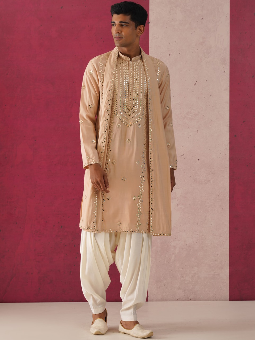 

KALPRAAG Geometric Embroidered Mirror Work Kurta with Patiala & Dupatta, Beige