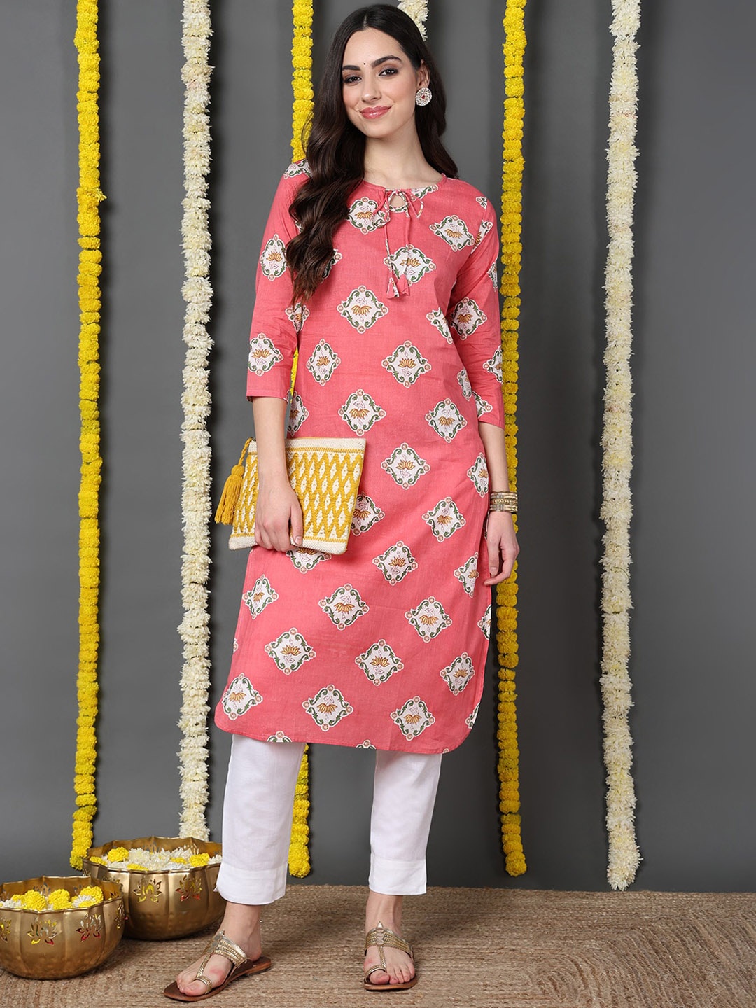 

AHIKA Ethnic Motifs Printed Tie-Up Neck Cotton Straight Kurta, Pink
