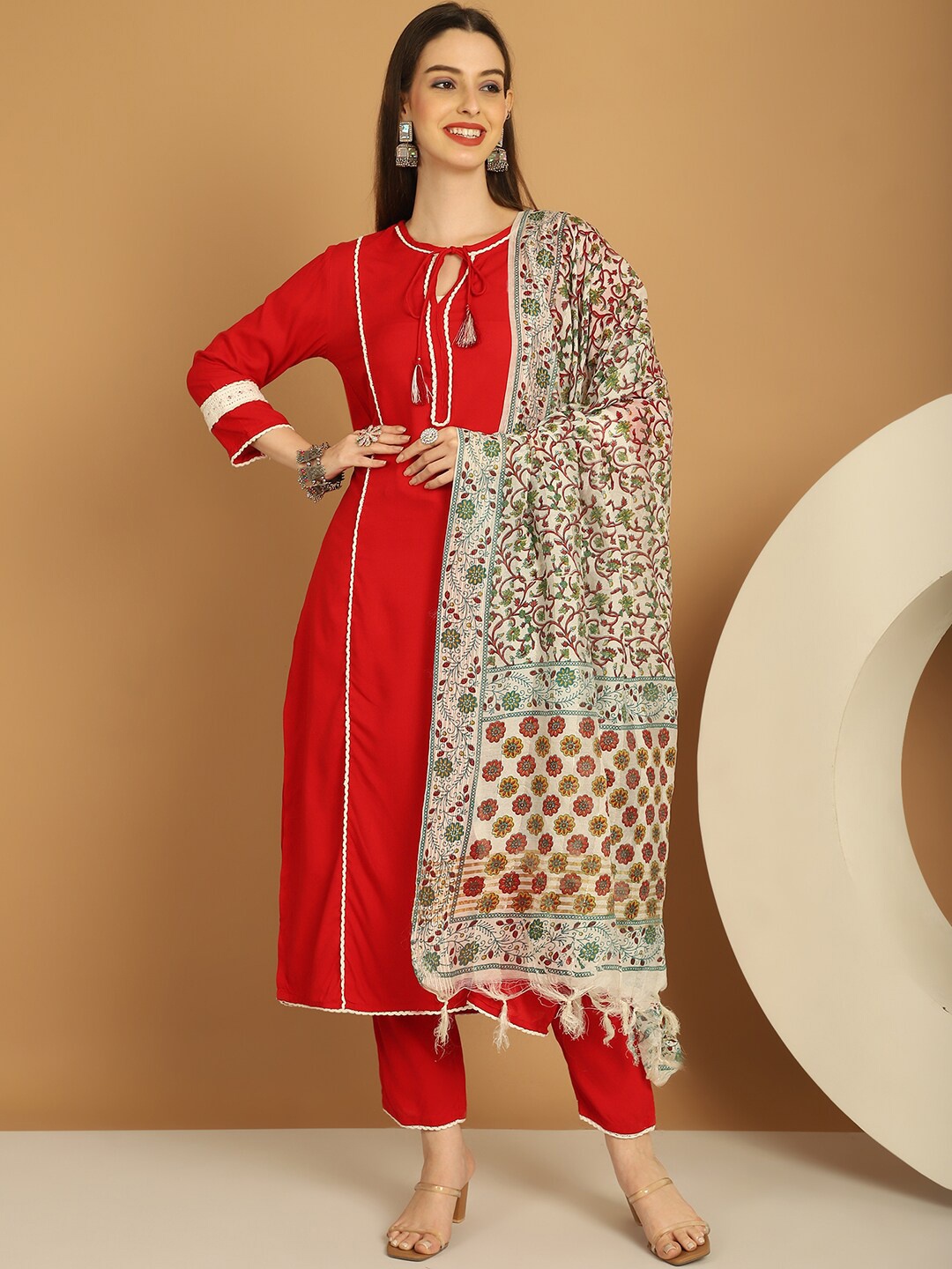 

Tulsattva Tie-Up Neck Kurta & Trousers With Dupatta, Red