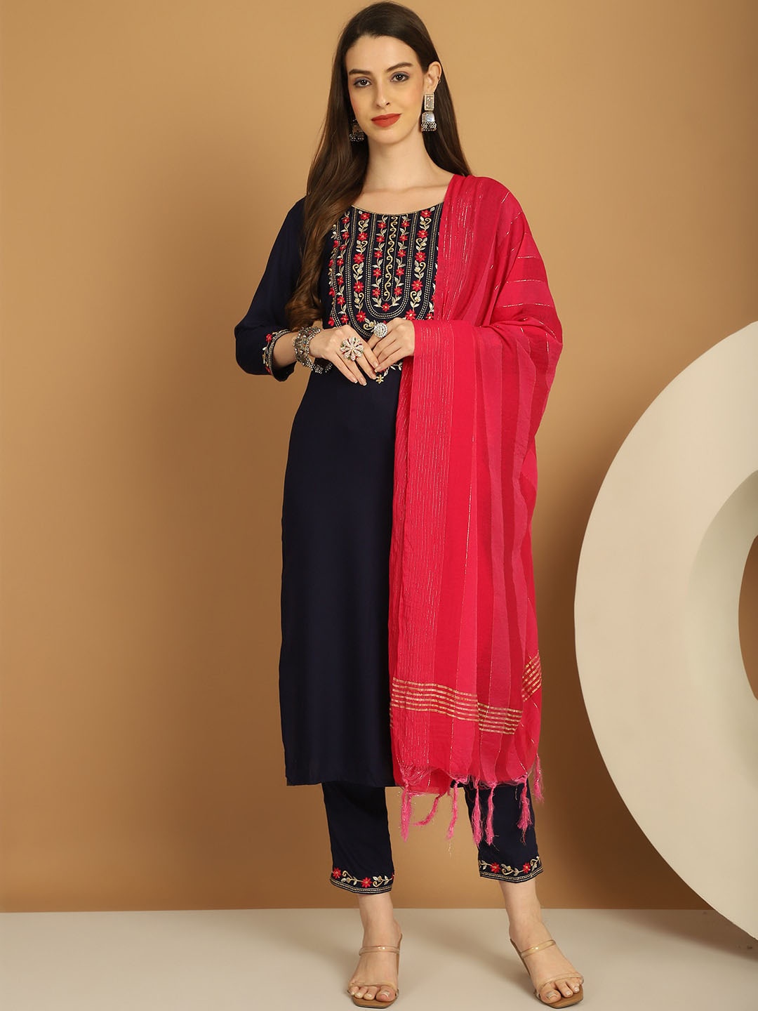 

Tulsattva Floral Embroidered Straight Kurta & Trousers With Dupatta, Navy blue