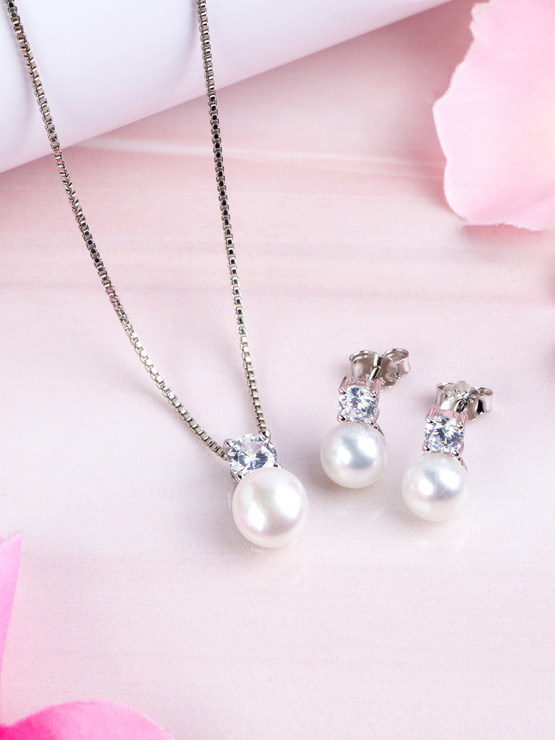 

Zavya 925 Pure Sterling Silver Rhodium-Plated Pearls Jewellery Set