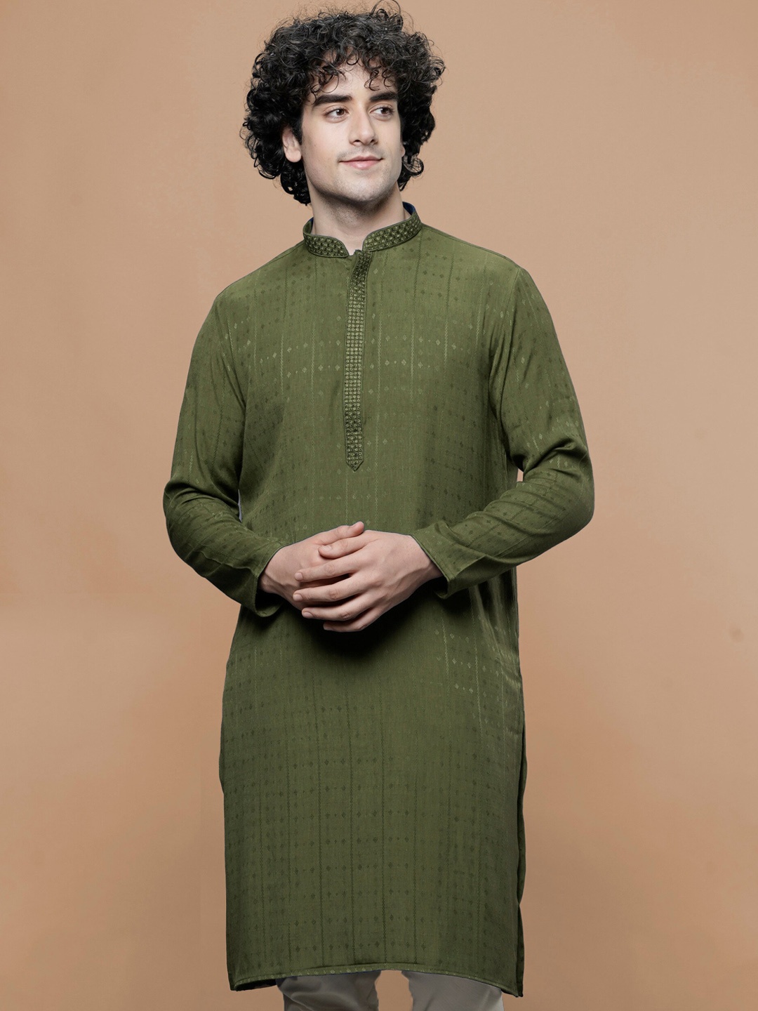 

MAAHI FABS Striped Mandarin Collar Cotton Kurta, Green